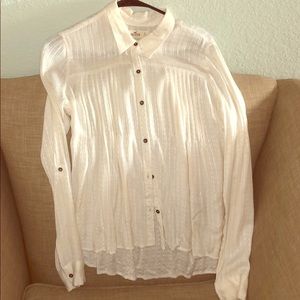 Hollister size S blouse off white color